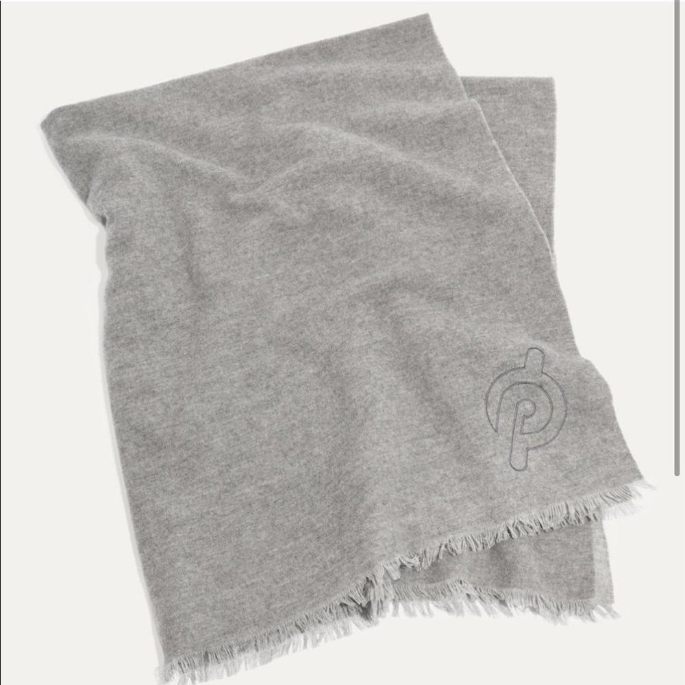 NWT Peloton Blanket